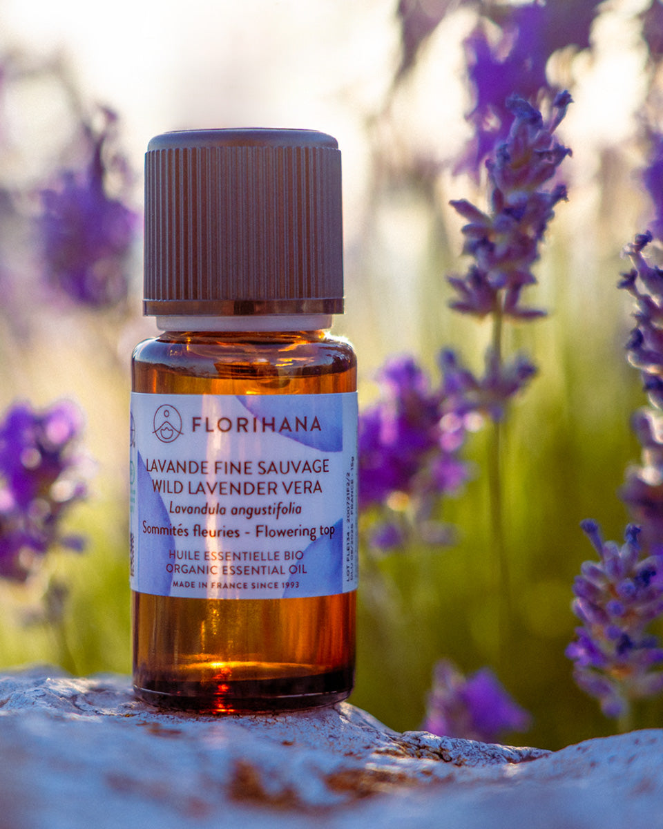 精油・エッセンシャルオイルとは?